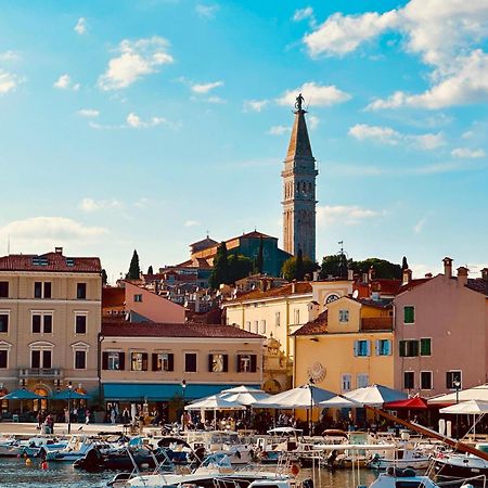 Studios Notte Sul Porto Rovinj Exterior photo