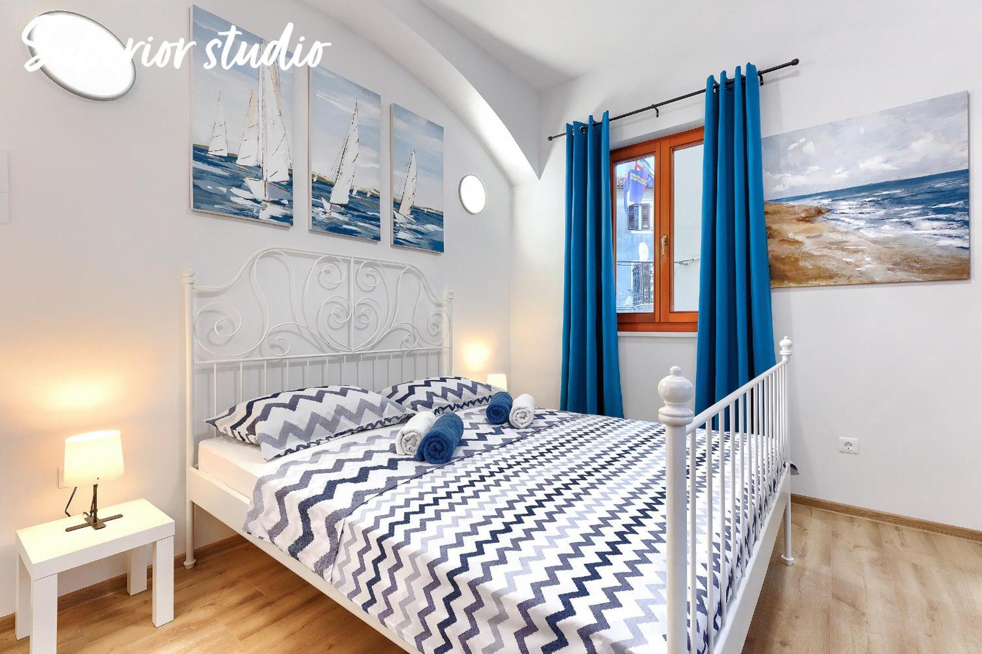 Studios Notte Sul Porto Rovinj Exterior photo