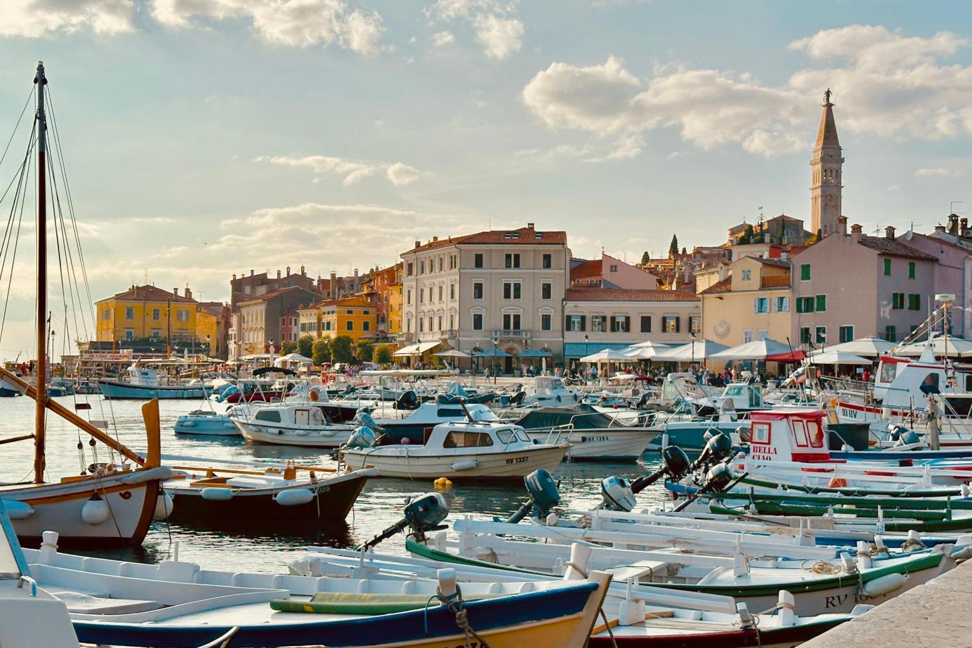 Studios Notte Sul Porto Rovinj Exterior photo